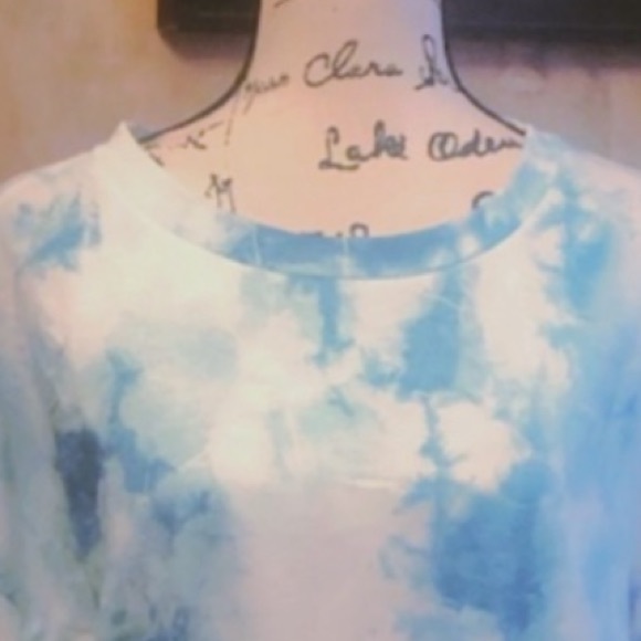 TIEDYE CREW NECK MEDIUM LONG SLEEVE BEACH STROLLER NWT - Picture 4 of 6